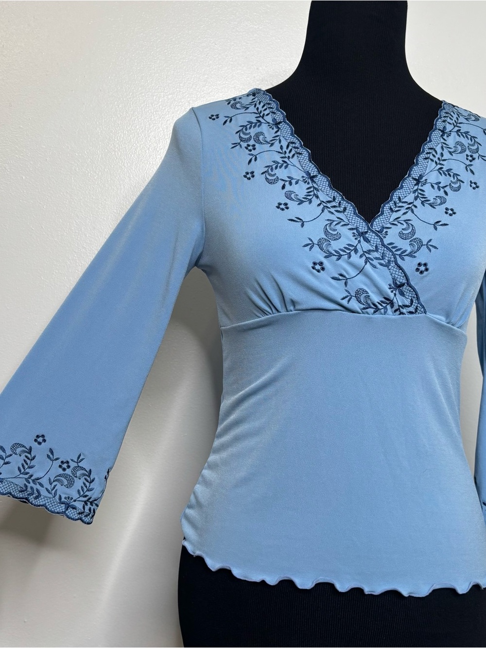 Vintage Y2K Express Blue Embroidered Babydoll Top M - Picture 2 of 11